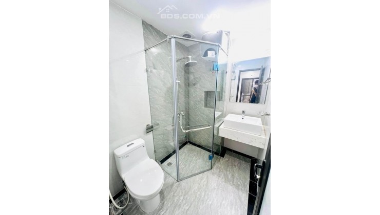 1 CĂN DUY NHẤT - Phương Canh, Xuân Phương 45m2 x5T ô tô đỗ cổng, Chủ cần bán gấp, giá 3.3 tỷ